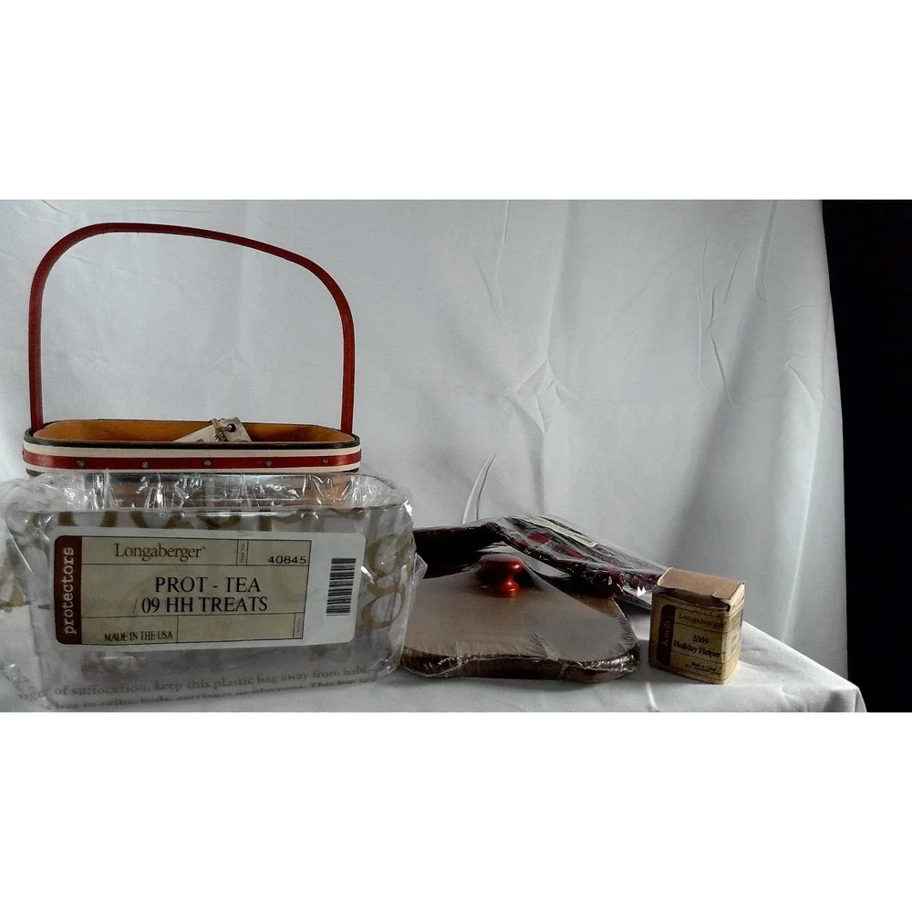 Longaberger 2009 Holiday Helper Basket Set - B, L, P & Lid‎ w/ extra knob - NEW